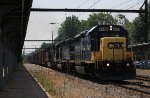 CSX GP40-2 #4402 on Q418-02